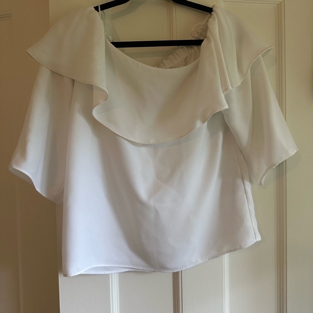 White flowy/off the shoulder top